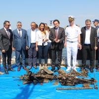 zmir Krfezi Atklardan Temizleniyor