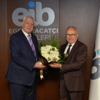 Emib Bakan brahim Alimolundan Birlik Mesaj