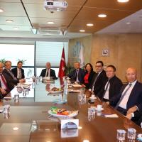 Eib, �in�e 1 Milyar Dolarl�k �hracat Hedefi ��in �al��malar�n� S�rd�r�yor