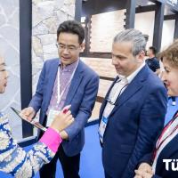 T�rk Do�al Ta�� Xiamen�de G�c�n� G�sterdi