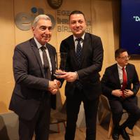 Demir �elik Sekt�r�n�n Deneyimi, Gelece�in Profesyonelleriyle Bulu�tu