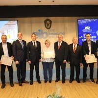 Ege Su �r�nleri Ve Hayvansal Mamuller �hracat��lar� Birli�i�nde Ufuk Atakan Demir D�nemi