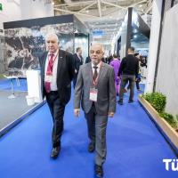 T�rk Do�al Ta�� Xiamen�de G�c�n� G�sterdi