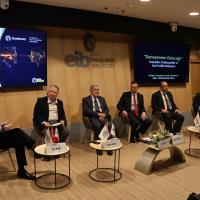 Demir �elik Sekt�r�n�n Deneyimi, Gelece�in Profesyonelleriyle Bulu�tu