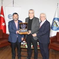 Mula hracatta 1 Milyar Dolara Kouyor