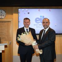 Ege Deri Ve Deri Mamulleri �hracat��lar� Birli�inde Halil G�ndo�du D�nemi