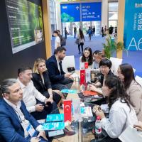 T�rk Do�al Ta�� Xiamen�de G�c�n� G�sterdi