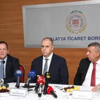 Kuru Meyve Sekt�r Kurulu Malatya�da �st D�zey Temaslarda Bulundu