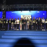 Ezber Bozan Tasarmclar dllerine Kavutu