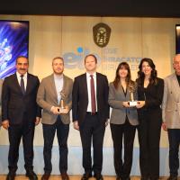 Ege Ya� Meyve Sebze �hracat��lar� 2025 Y�l�n�n �hracat Y�ld�zlar�n� �d�llendirdi